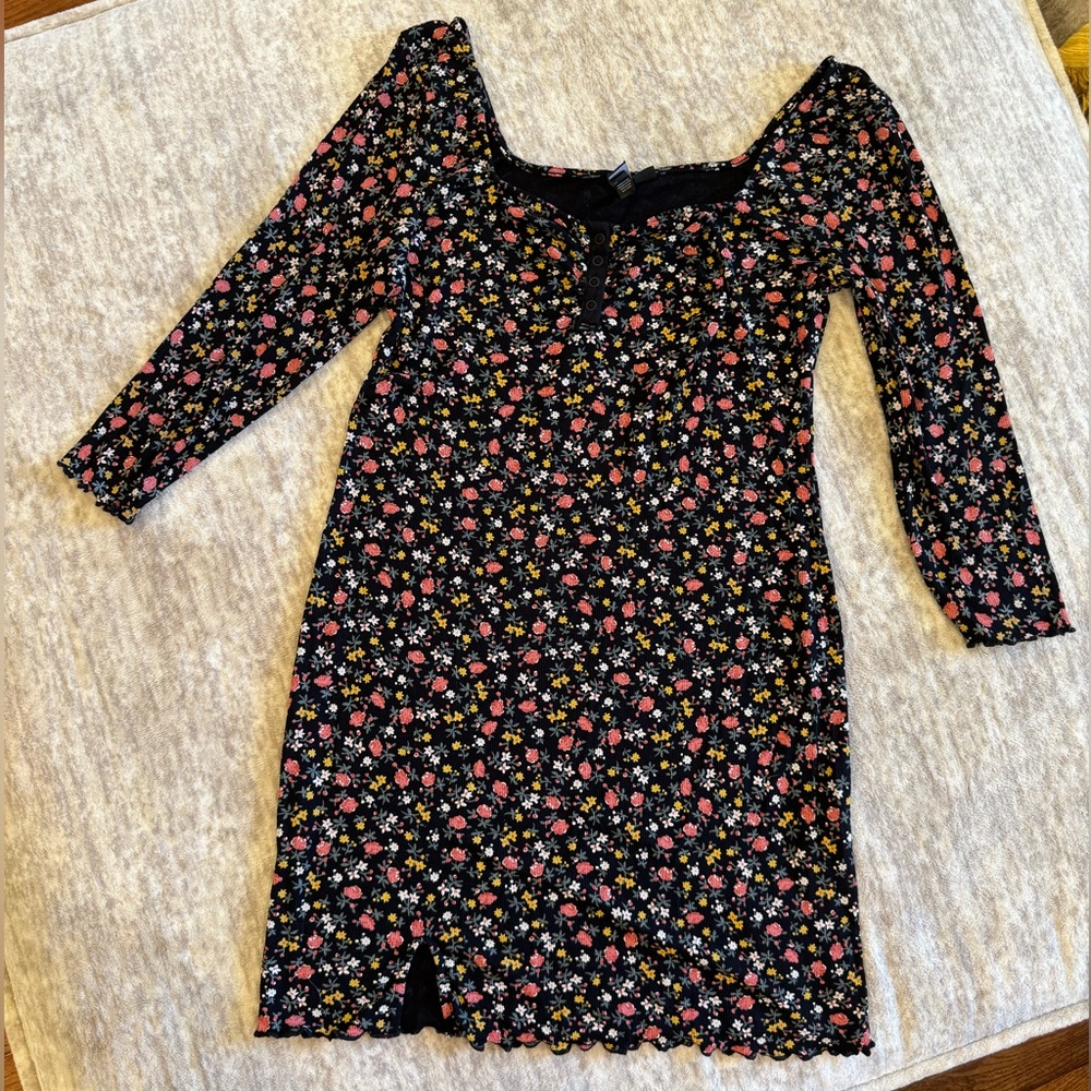 Volcom floral dress size medium